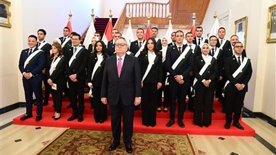 القضاة والقاضيات الجُدد يؤدون اليمين القانونية أمام رئيس مجلس الدولة