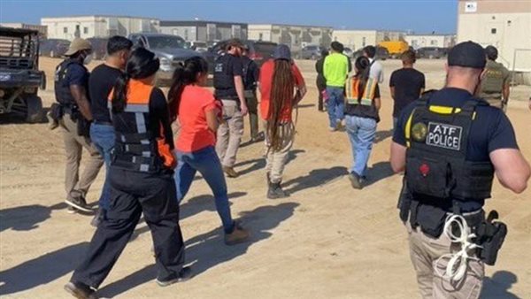 السلطات الأمريكية