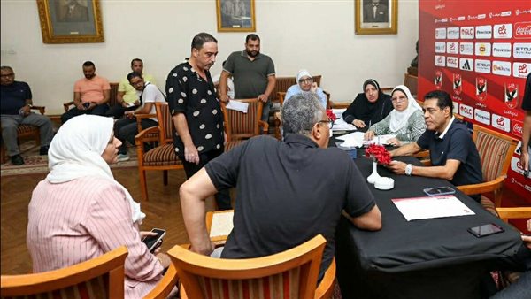 لجنة العضوية بالنادي