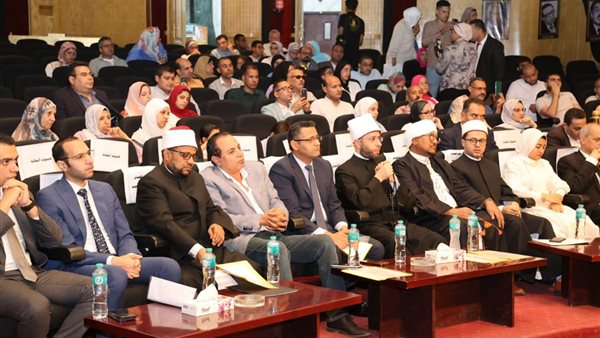 وزير الأوقاف يشارك