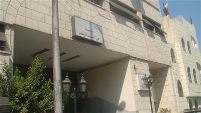 بعد اتهامه بارتكاب مخالفات بحي السيدة زينب.. مدير إشغالات مصر القديمة: لم أكن مسؤولًا عن الرسوم وقتها | خاص