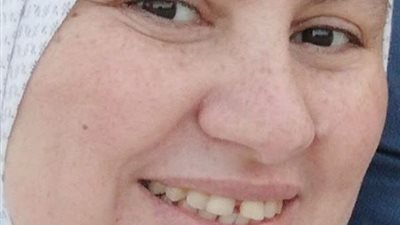 فرحت إنه من بلدي.. أول تعليق لـ الممرضة المصرية بالكويت بعد إنقاذها مُسنًا من أزمة قلبية