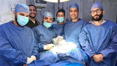 إنجاز طبي بجامعة الأزهر: نجاح عملية معقدة لإنقاذ مريض شاب بعد حادث سير أليم