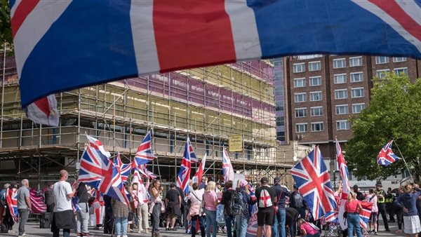 احتجاجات ضد المهاجرين