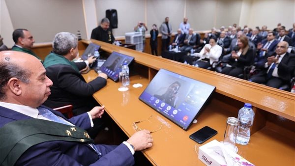 وزير العدل يفتتح