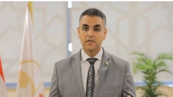  الدكتور أسامة رسلان