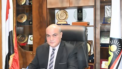 رئيس تعليم الكبار: 14.4 مليون أمي في مصر والمرأة والفئات المهمشة الأكثر تأثرًا.. ونجحنا في محو أمية 800 ألف مواطن خلال عام واحد| حوار