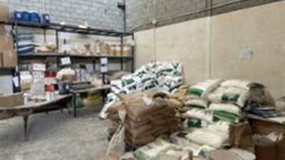 القبض على صاحب مصنع بحوزته 3 أطنان من الأقراص والمكملات غير الصالحة للاستهلاك الآدمي بالمنوفية| صور