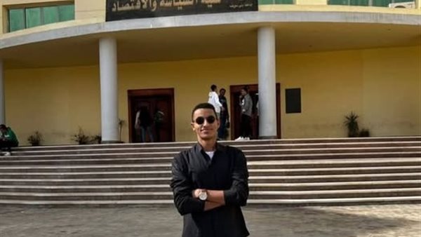 الطالب أحمد 