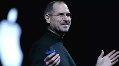 لو عاش ستيف جوبز حتى اليوم.. كم سيكون صافي ثروته؟