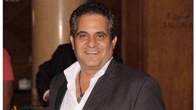 بسبب سرقة كلمات أغنيته ملكة جمال الكون.. الشاعر محمود صلاح يتخذ إجراء قانونيا ضد فنان شاب| خاص