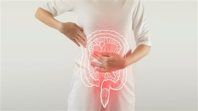 راقبي دورتكِ الشهرية.. أعراض القولون العصبي عند النساء