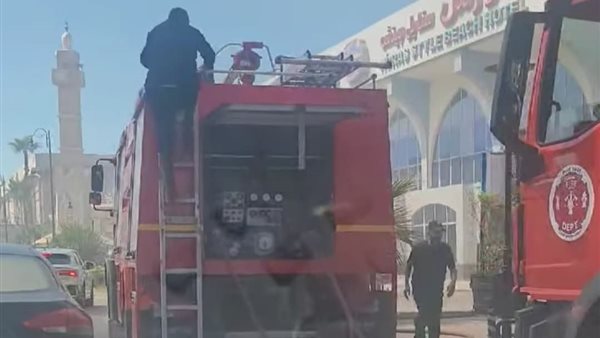 حريق مخزن بقرية النورس