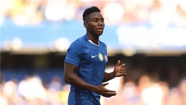 داريو إيسوجو لاعب