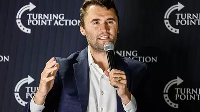 من ملايين الدولارات إلى الاغتيال.. القصة الكاملة للناشط اليميني تشارلي كيرك