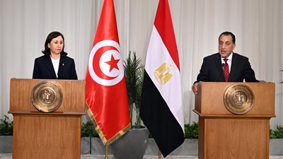 رئيس الوزراء: نسعى لمضاعفة التبادل التجاري مع تونس ودعم استقرارها وتنميتها