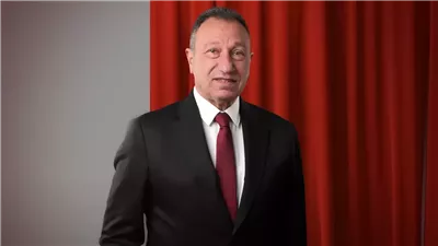 الخطيب يفاضل بين الثلاثي الشاب لاختيار أحدهم في قائمته الانتخابية