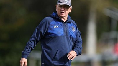 مدرب أوكلاند سيتي: بيراميدز أصبح من كبار الأندية المصرية.. وكان أفضل مما توقعنا