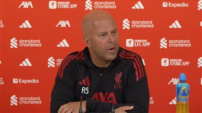 سلوت: إيزاك ليس أفضل مهاجم في العالم حاليًا