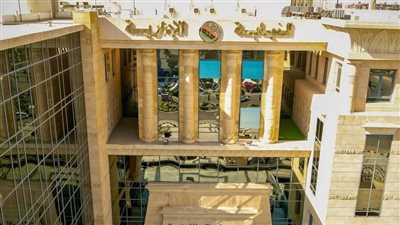 إحالة 12 مسؤولًا وموظفًا بمستشفى جامعي بالقليوبية للمحاكمة بتهم التزوير والاستيلاء على المال العام