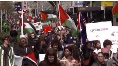 الأكبر منذ 7 أكتوبر.. مظاهرات حاشدة دعما لغزة في نيوزيلندا بمشاركة 50 ألف شخص 