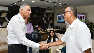 محافظ أسوان يستقبل وفد سفينة النيل للشباب العربي في نسختها الـ5 لتعزيز التواصل وبناء رؤى مشتركة