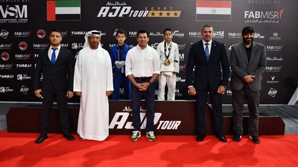 وزير الرياضة في افتتاح