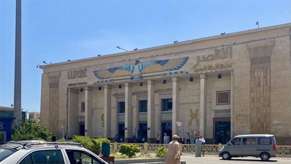 محطة قطار الأقصر