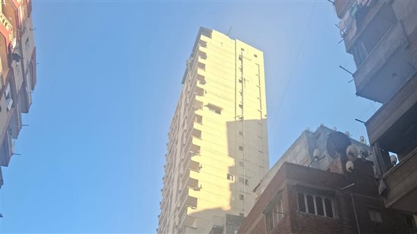 العقار المائل