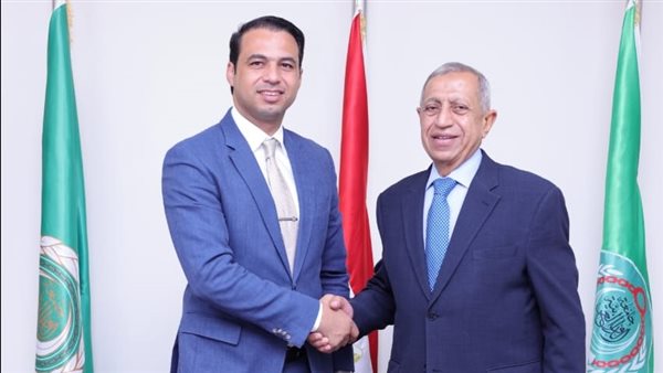 رجل الأعمال علي سالم