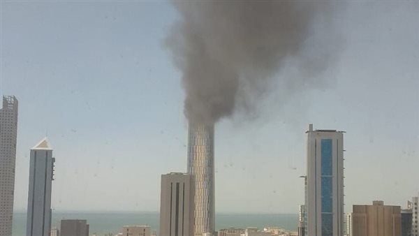 جانب من الحريق الهائل