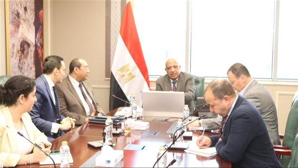 خلال اللقاء