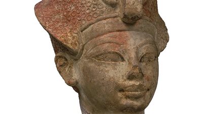 المتحف المصري بالتحرير يعرض قطعة أثرية نادرة لرأس أمنحوتب الثالث