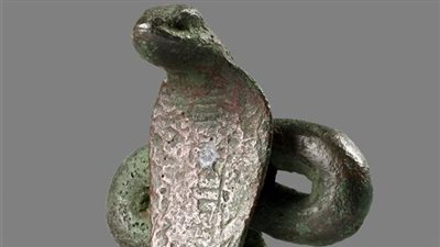 تمثال برونزي مصري نادر من العصر المتأخر يزين متحف ماريمونت الملكي