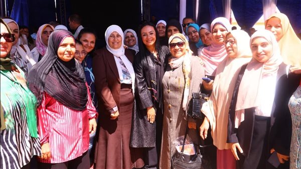 وزيرة التضامن خلال