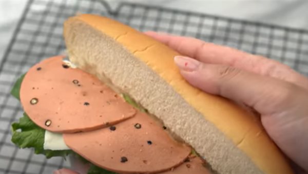 طريقة عمل لانشون