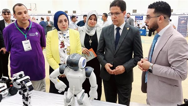 جانب من الافتتاح