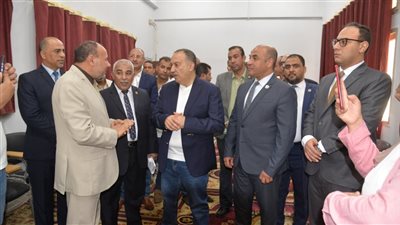 محافظ أسيوط ونائب رئيس جامعة الأزهر يفتتحان استوديو لتوثيق المجالس العلمية بكلية اللغة العربية