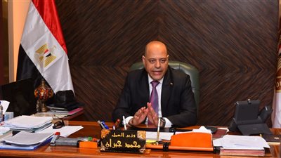 للحفاظ على حقوق العمال.. وزير العمل يوضح ضوابط وآليات اعتماد الاستقالات العمالية | صور 