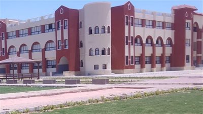 الإسكان: تسليم مدرسة تعليم أساسي بالمنيا الجديدة