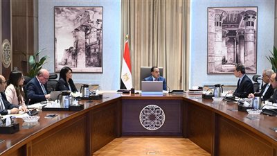 رئيس الوزراء يتابع إجراءات فض التشابكات المالية بين الهيئة الوطنية للإعلام وبنك الاستثمار القومي