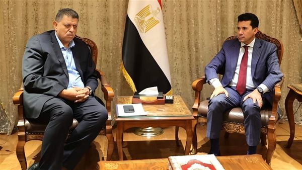 وزير الرياضة ورئيس