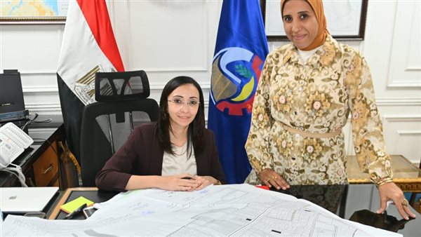 محافظ البحيرة تعتمد