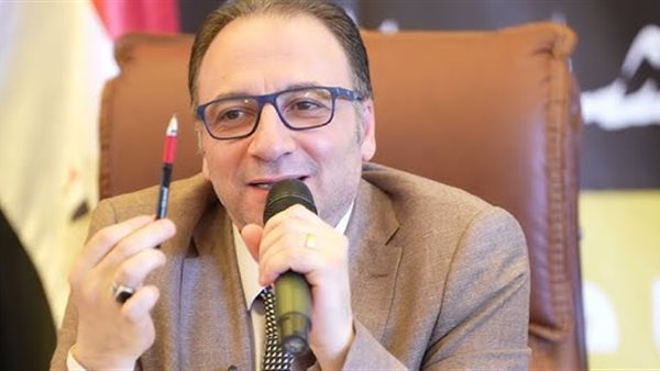  أيمن حامد سليمان