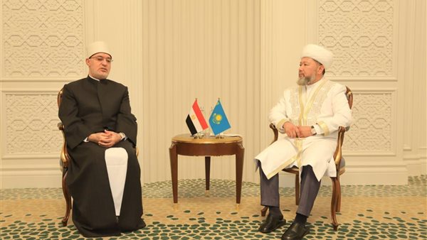 الدكتو نظير عياد