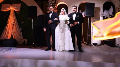 زفاف أسطوري لابنة المهندس ياسر الحفناوي بحضور كوكبة من نجوم الفن والرياضة والبرلمان| صور