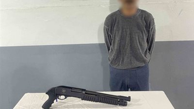 ضبط عاطل ظهر في منشور متداول حاملًا بندقية خرطوش ببورسعيد وبحوزته مخدرات بقصد الإتجار