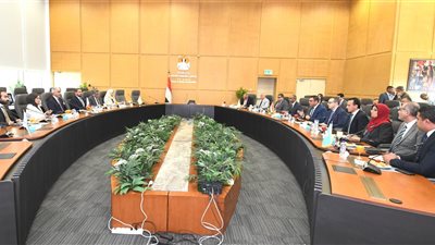 مصر والبحرين تبحثان التعاون في مجالات التنمية العمرانية والبنية التحتية