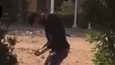 تفاصيل تداول فيديو لشخص تحت تأثير المخدرات بالجيزة.. يخضع الآن للعلاج من الإدمان 