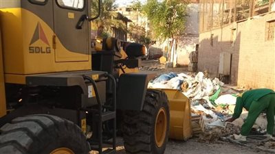 قبل بداية العام الدراسي.. حملات نظافة مكبرة بمحيط المدارس بمدينة الغردقة